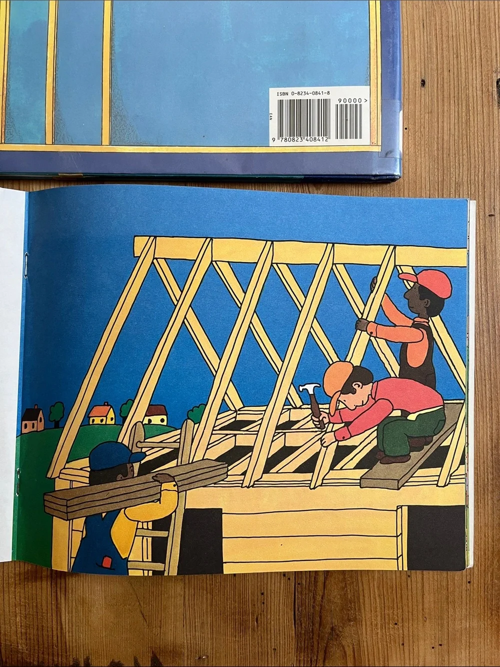 Set/2 Simple Construction Books Illustrated for Children HC How To Build A House